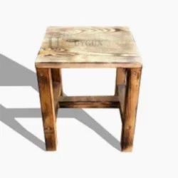 Yanık Ahşap Tabure