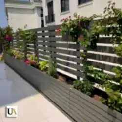 Lambri Saksılı Ahşap Paravan